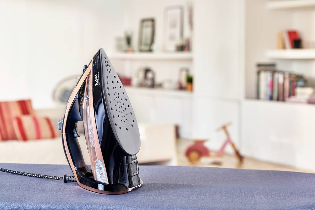Tefal Fv 9865 Ultimate Pure Steam Iron