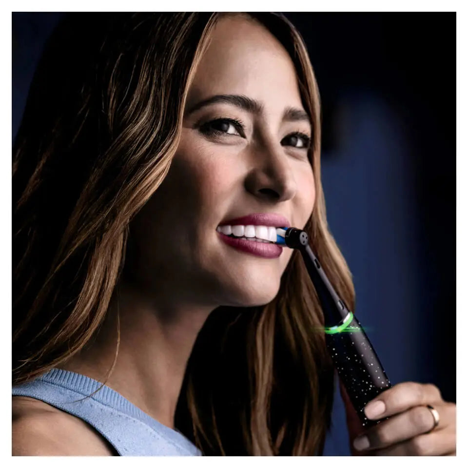 Oral-B Io Series 10 Cosmic Black