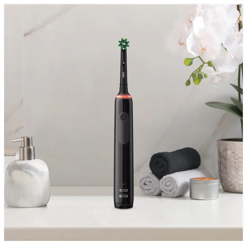 Oral-B Pro 3 3500 Black Edition With Travel Case