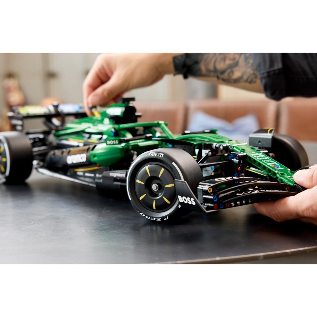 Lego Technic 42240 Aston Martin Aramco Amr25 F1 Auto