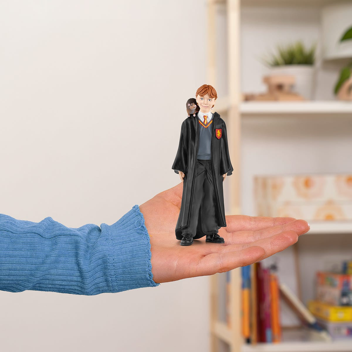 Schleich Wizarding World Ron Weasley & Scabbers     42634