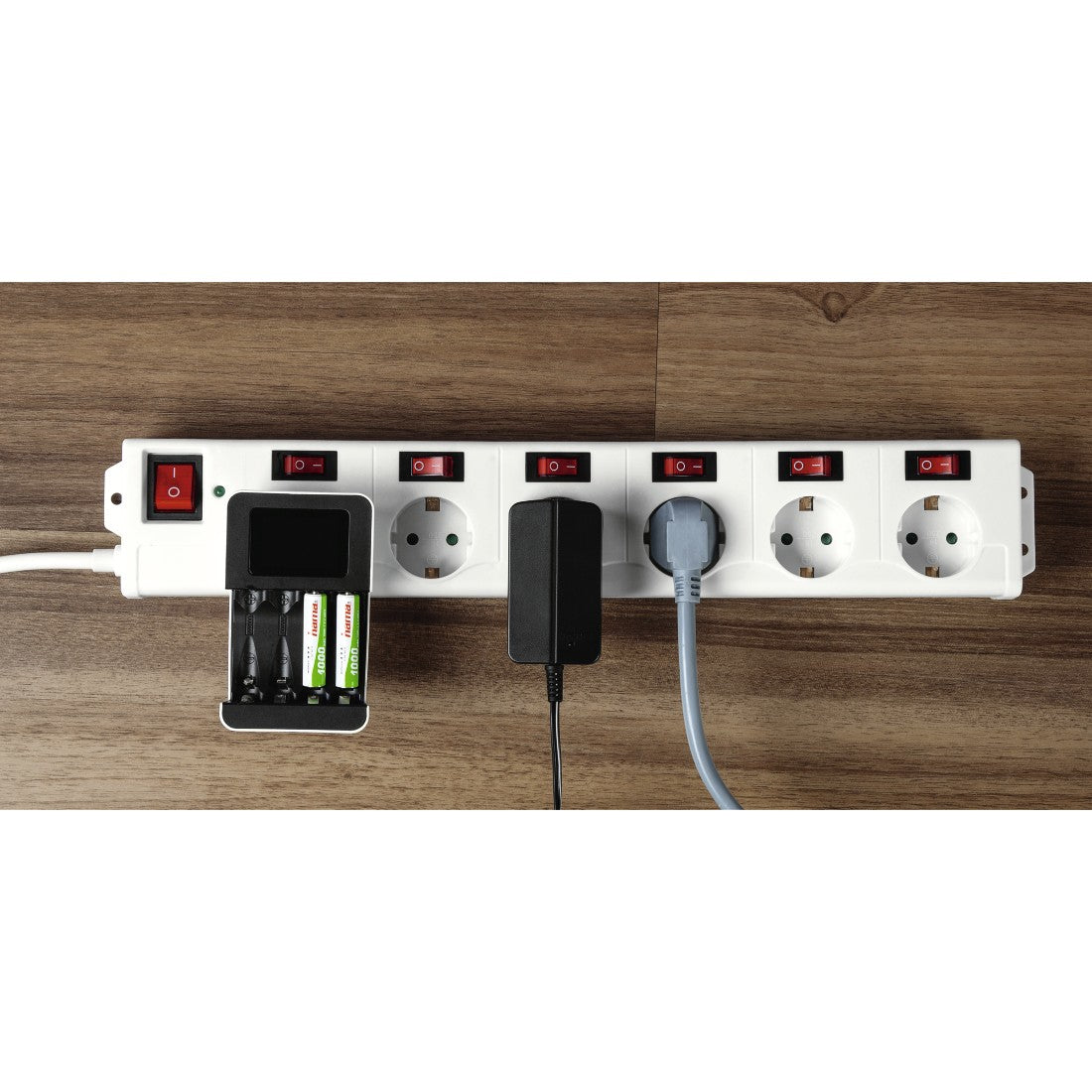 Hama Socket Line 6-Fach Single Switchable White 223159
