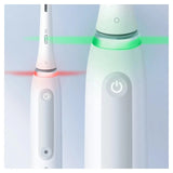 Oral-B Io Series 4 Quite White + Case