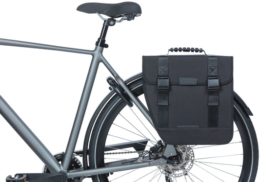 Fietstas Basil Tour Single Left 14 Liter 34 X 14 X 34 Cm - Zwart