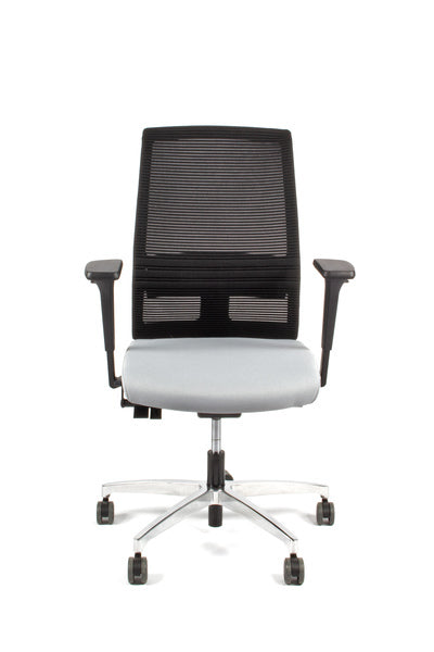Linea Fabbrica Omnia 01 Zwart/Grijs Bureaustoel Met 3D Armleuning + Aluminium Voet