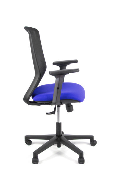 Linea Fabbrica Tekna 01 Zwart/Blauw Bureaustoel Met 2D Armleuning