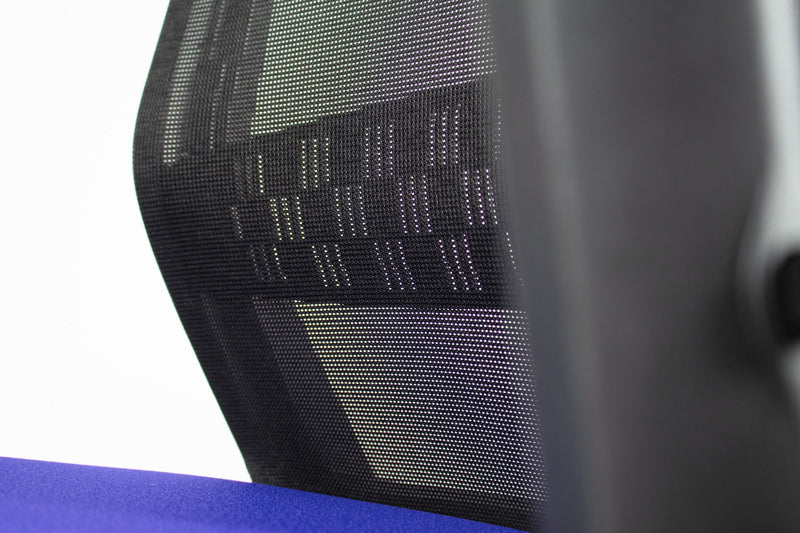 Linea Fabbrica Tekna 01 Zwart/Blauw Bureaustoel Met 2D Armleuning